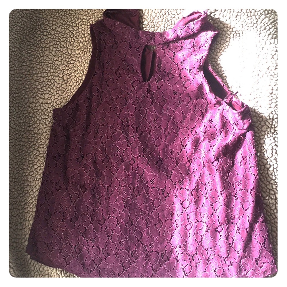 Dressy top Medium Like new